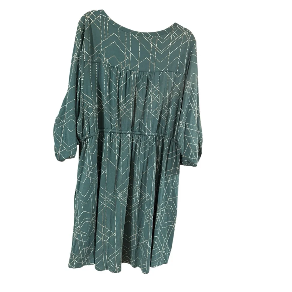 Women's Torrid Teal Cream Geometric Print Super Soft Knit Dress 3X - Picture 4 of 10